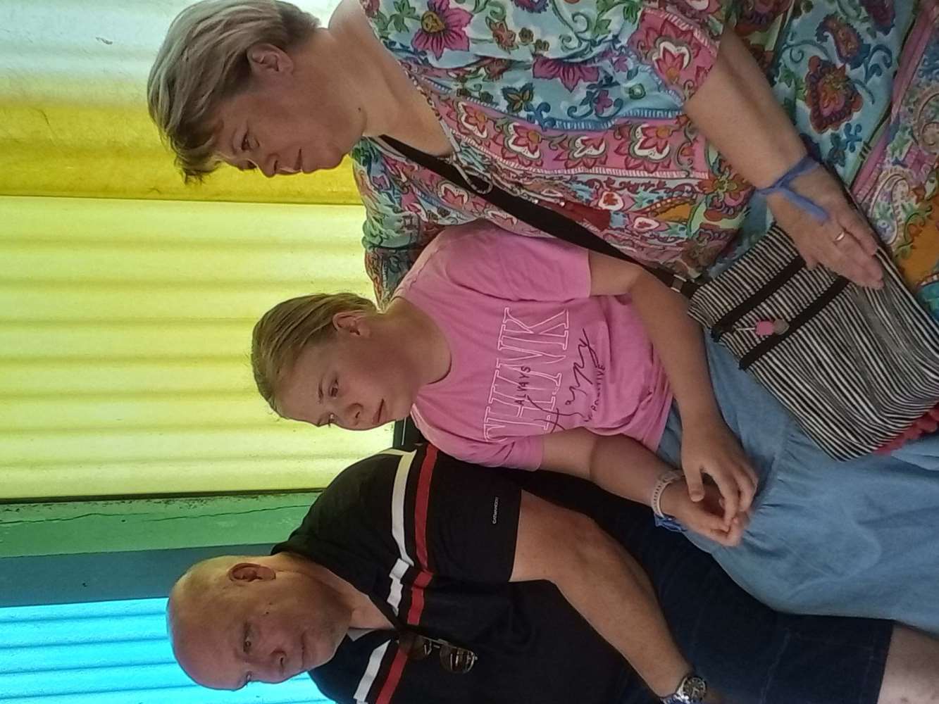 Minna, Riku ja Siiri Karhu